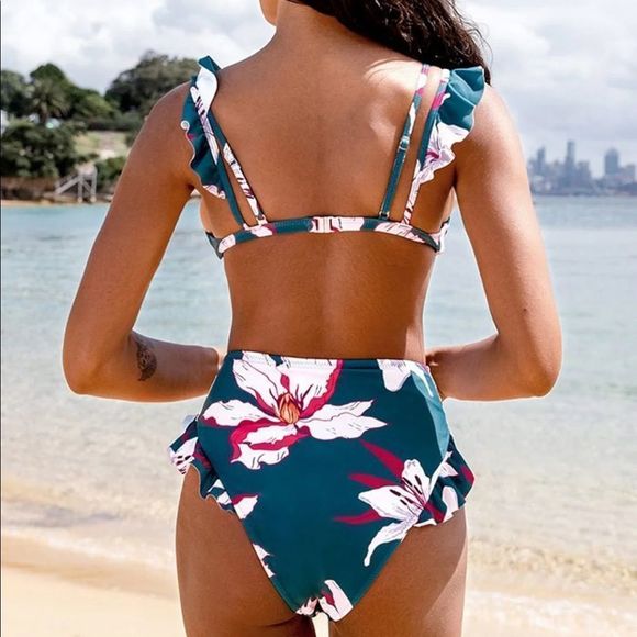 Cupshe bikini - Picture 4 of 5